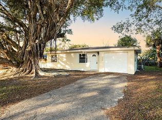 1173 Biscayne Dr, Cape Coral, FL 33909