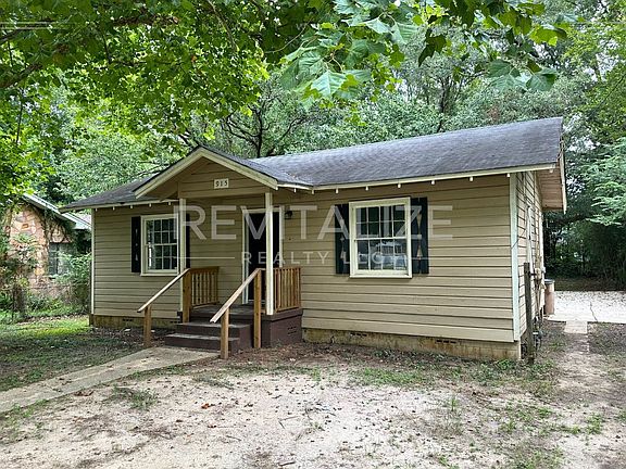 2nd image of 915 Cloverdale Dr