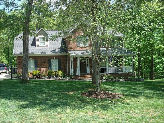 2nd image of 8192 Oak Creek Dr