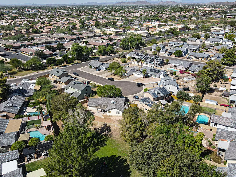 5727 W Villa Maria Dr — Photo 32