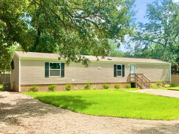 167 Redfish Rd, Freeport, FL 32439