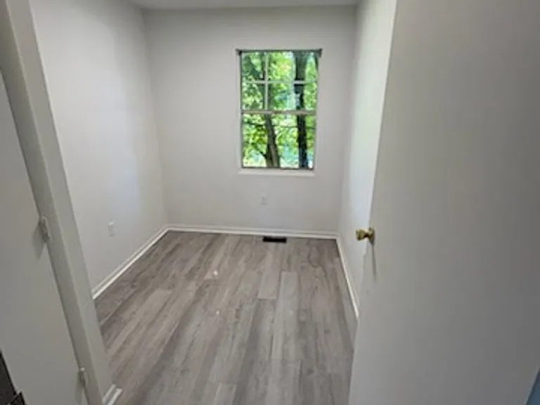 57 Martins Way — Photo 5