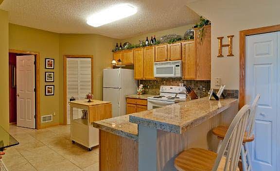 2nd image of 3650 Lawndale Lane N