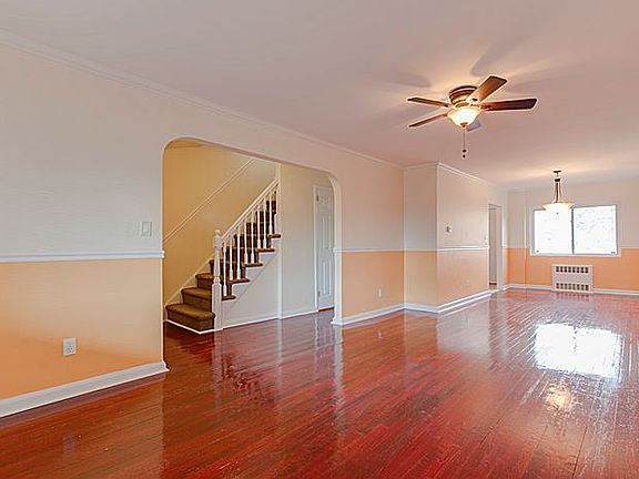 2nd image of 22815 141st Ave