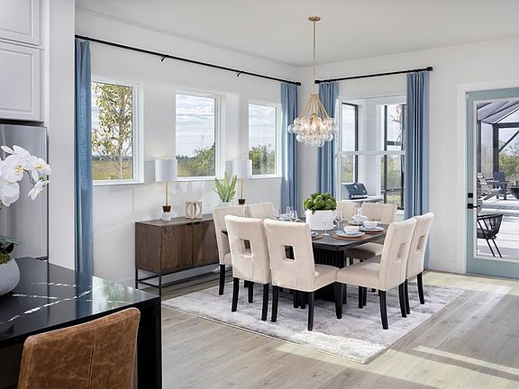 The Rubytail - Dining Room