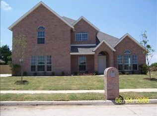 708 Shady Meadow Ln, Glenn Heights, TX 75154