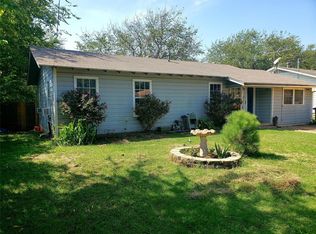 311 Gatrix Ave, Cleburne, TX 76033