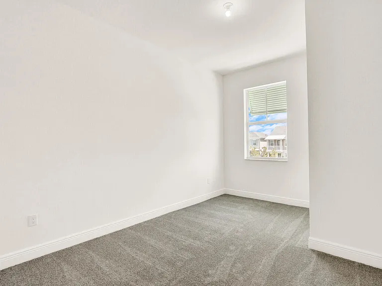 7808 SW Cline St — Photo 23