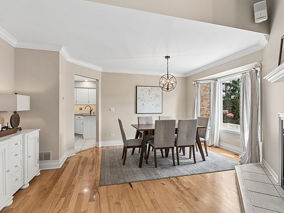 5th image of 1261 Arbor Dr #1261