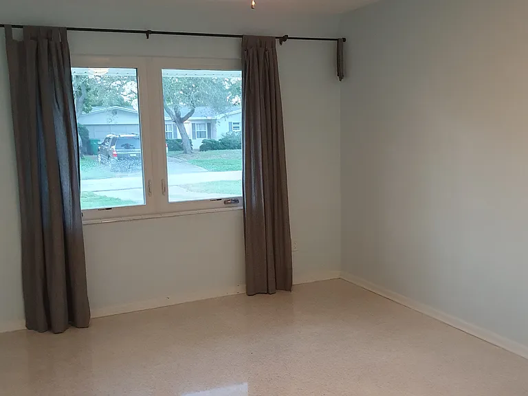 Ormond Dr — Photo 17