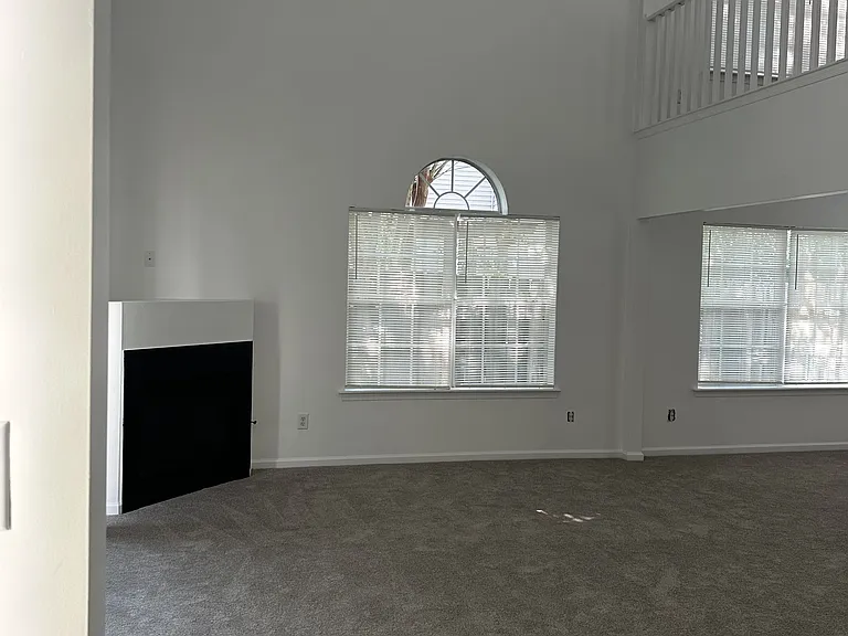 4 Marigold Ln — Photo 9