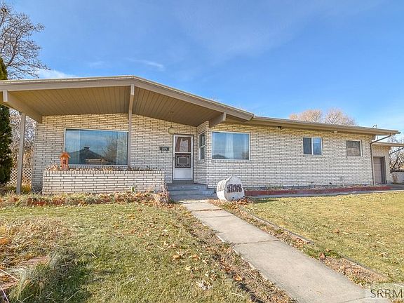 5th image of 975 Jefferson Ave
