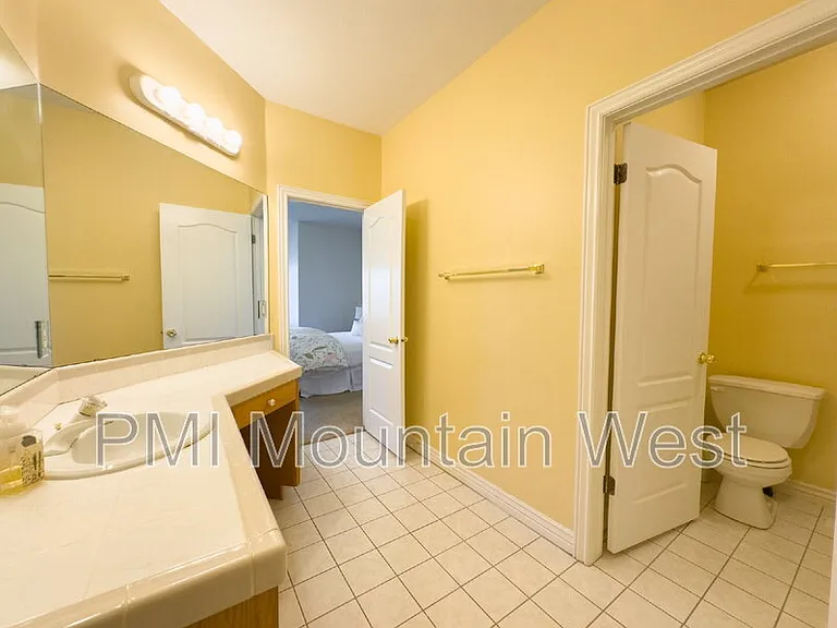 49 N Fairway Dr — Photo 71
