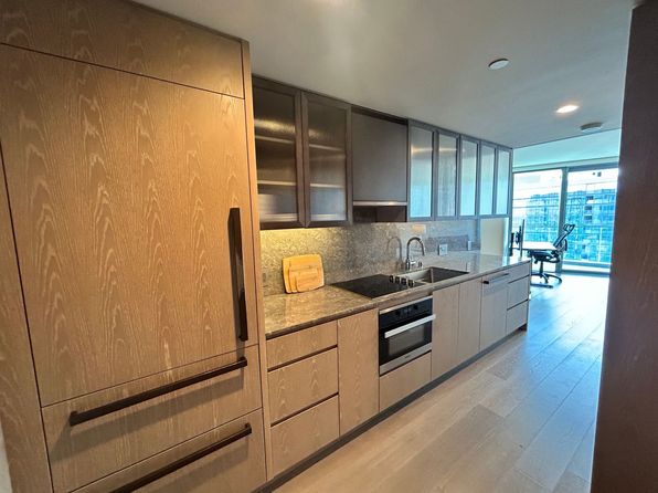 1000 Auahi St #3905