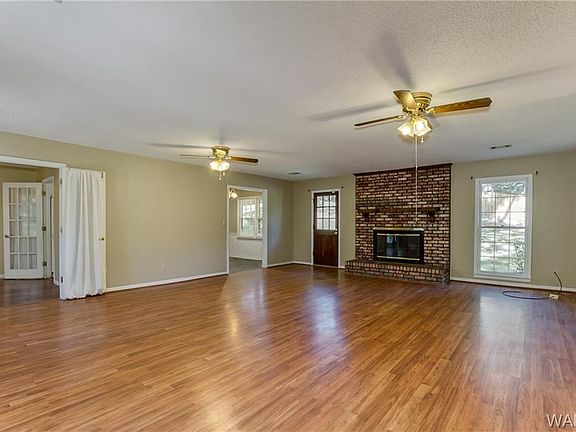 3rd image of 4300 Orion Ave