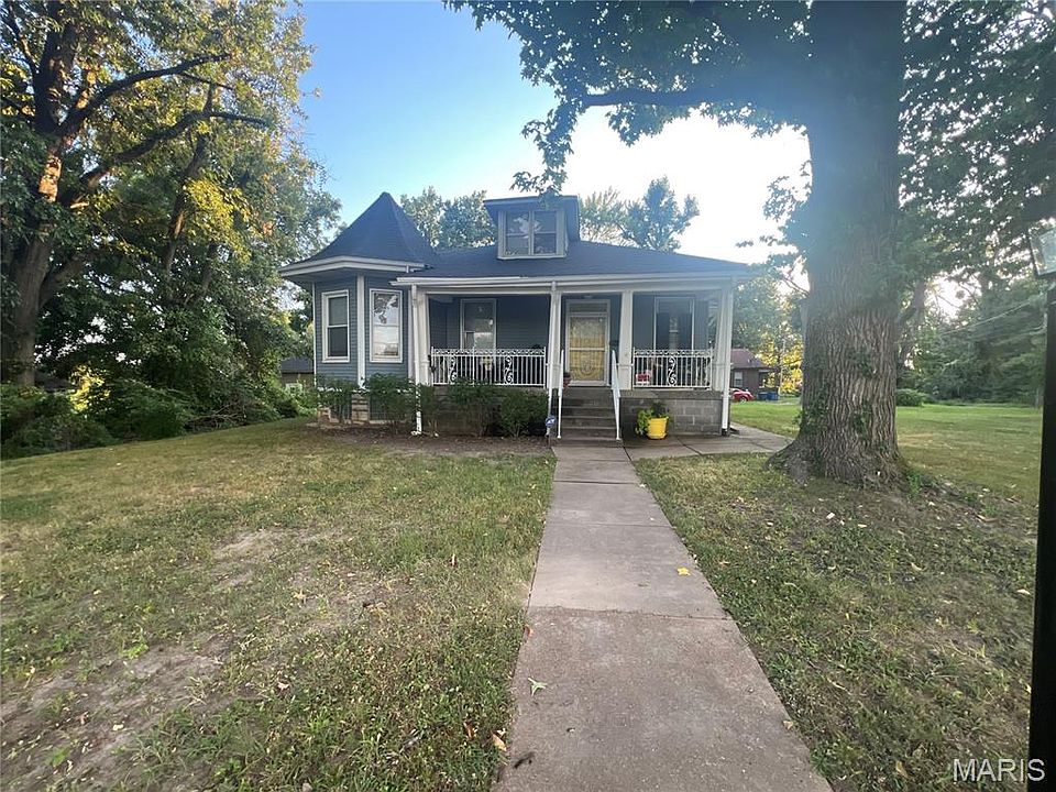 1st image of 2218 Switzer Ave