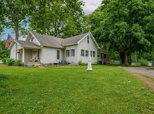 2220 N Huntington Rd, Marion, IN 46952