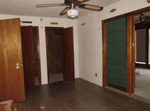 4th image of 207 S Cornell Ave