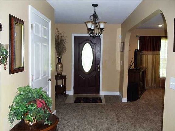 3rd image of 54 Sonshine Ln