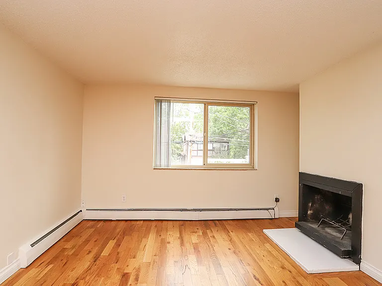 222 Logan — Photo 67