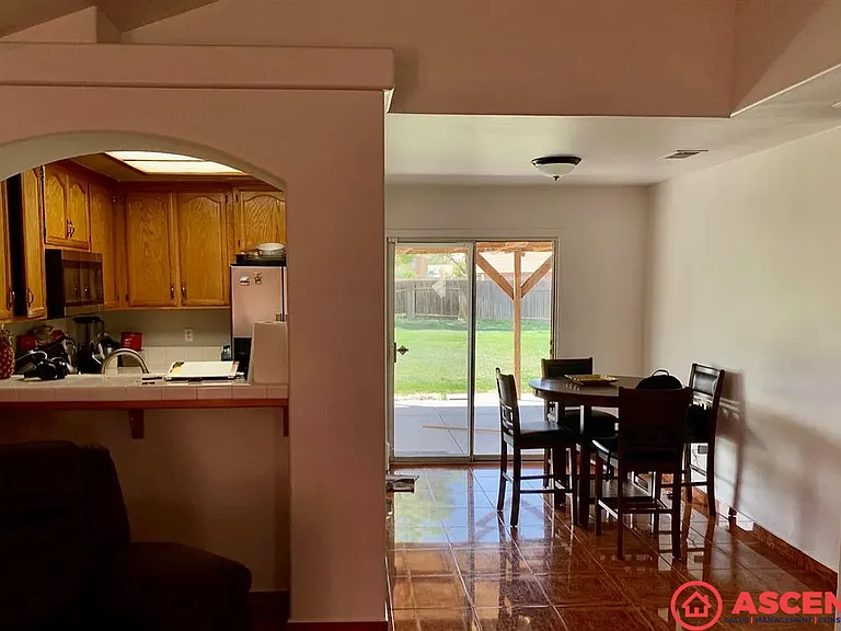 5821 Summer Cypress Dr — Photo 4