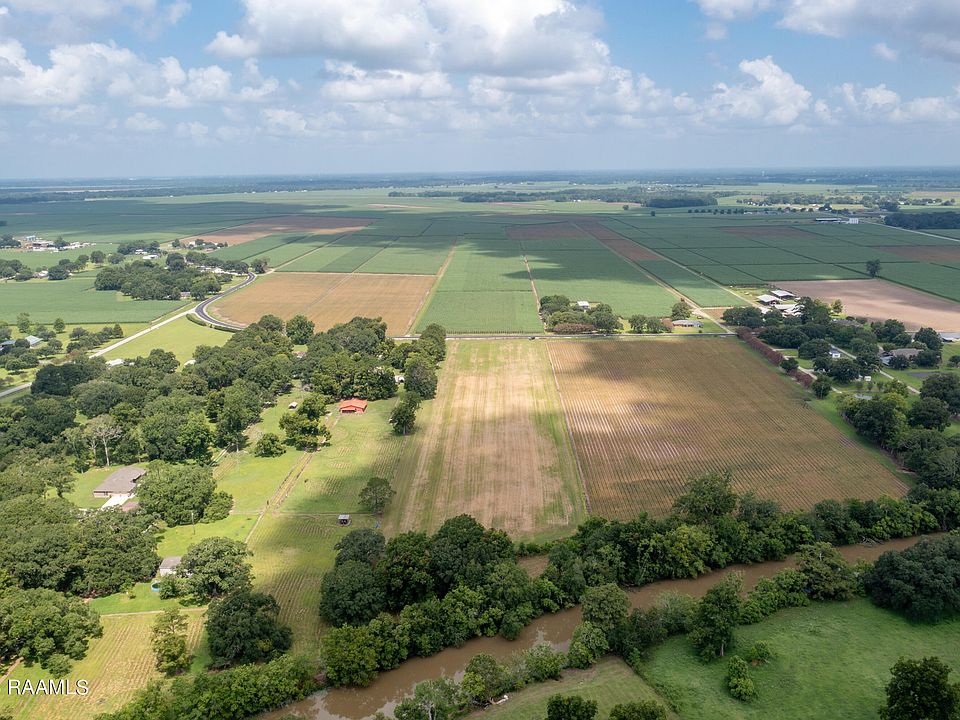 5202&5118 Daspit Rd, New Iberia, LA 70563 MLS 23006553 Zillow