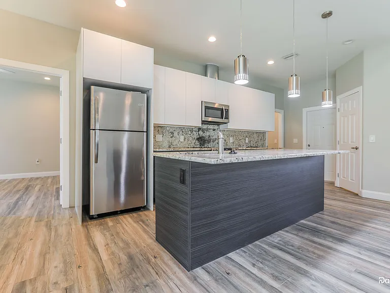 2369 Mistleto Ln — Photo 2