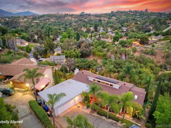 4807 Sunrise Valley Dr, El Cajon, CA 92020