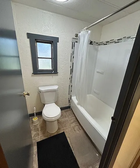 8913 Fox Trl — Photo 11