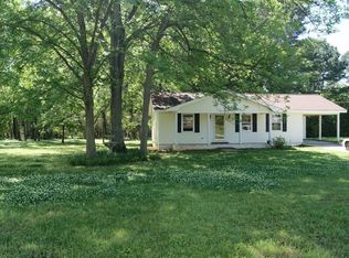 1368 Robin Ln NW, Monroe, GA 30656
