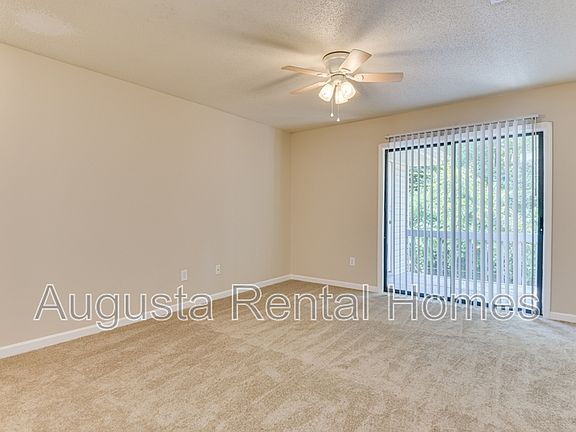 5th image of 3510 Woodlake Rd APT D