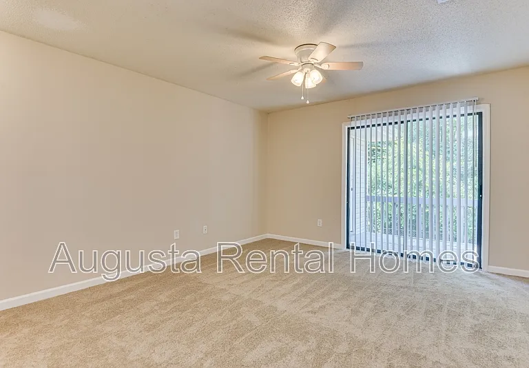 3510 Woodlake Rd #D — Photo 6
