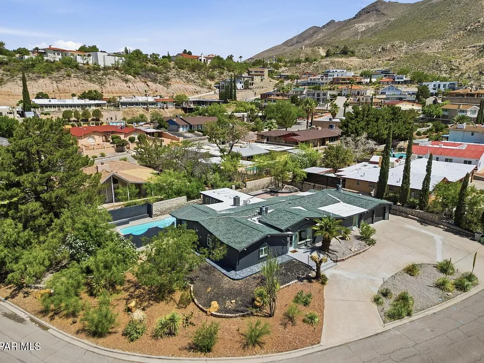 1505 Rocky Bluff Dr