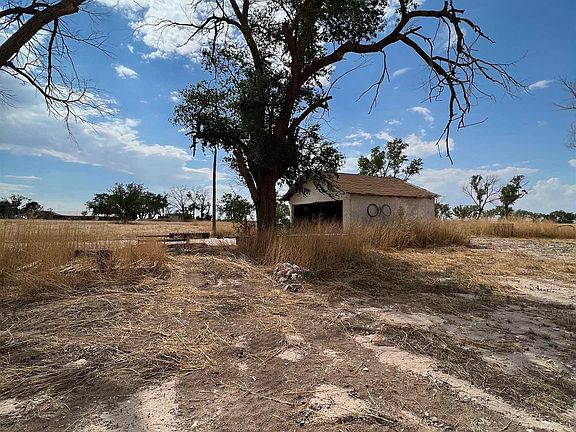 3rd image of 349 S Roosevelt Road Y