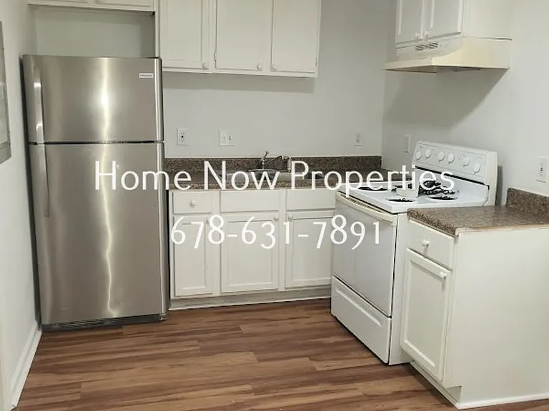 All-Electric Apartment Near MARTA — Photo 2