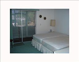 3rd image of 114 Harwood #J