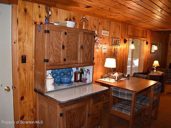 5th image of 508 Lake Roy Cir