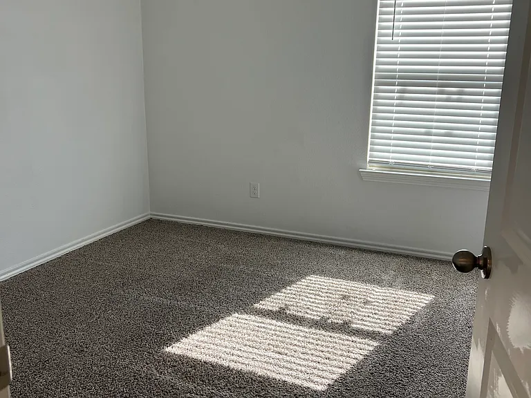 1205 Premiere Ct — Photo 16