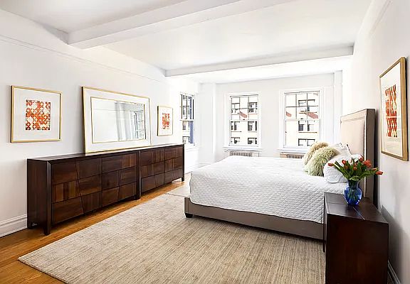 4th image of 450 W End Ave APT 6C