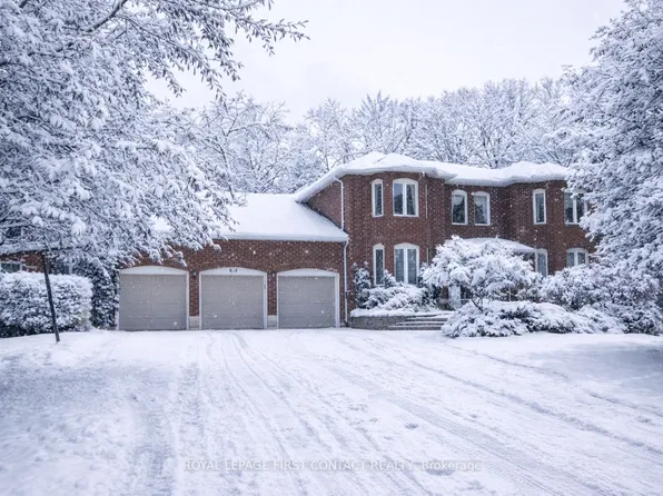 68 Alana Dr, Springwater, ON L9X 0S1