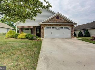 46 Lantern Ln, Shippensburg, PA 17257