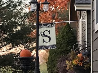 14701 Green Briar Dr, Smithville, MO 64089