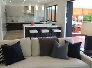 13207 Rose Ave, Los Angeles, CA 90066