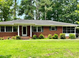 2810 Ridgecrest Dr, Goldsboro, NC 27534