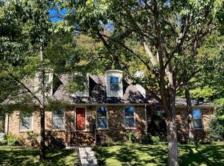 1723 Alm Dr NE, Huntsville, AL 35811