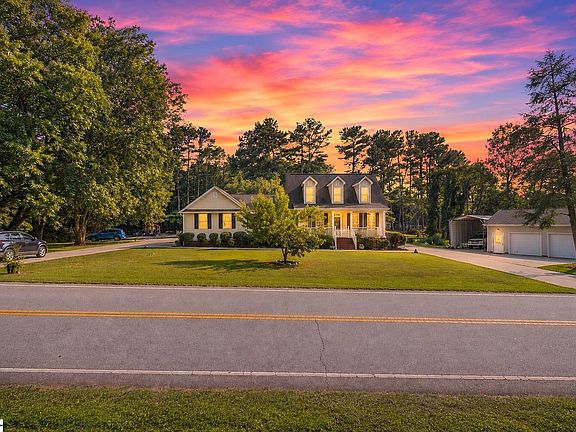 2nd image of 235 Gum Springs Rd