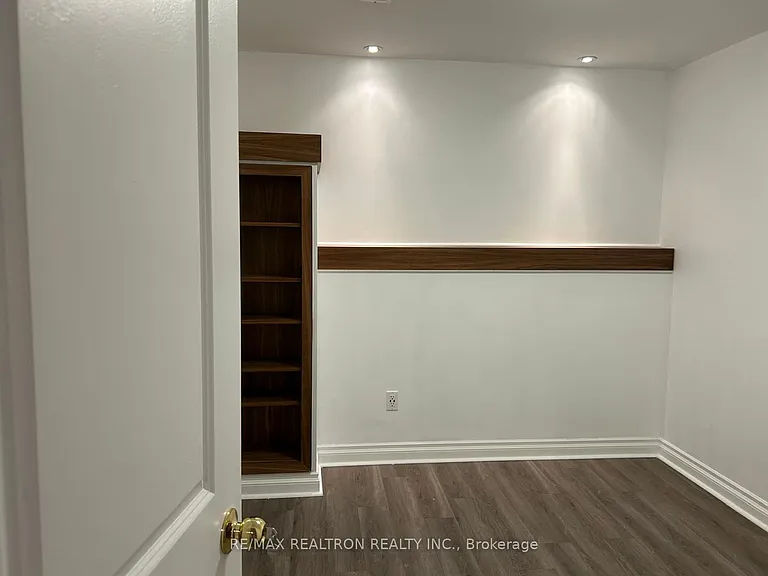 132 Bowen Dr — Photo 20