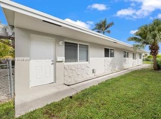 1431-1433 N 14th Way, Hollywood, FL 33020