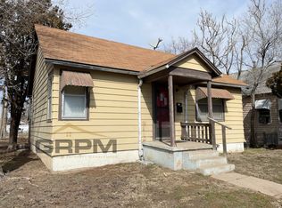 408 W 6th Ave, Hutchinson, KS 67501