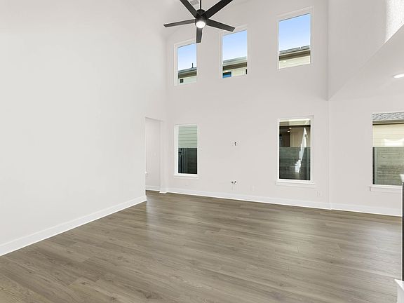 7th image of this home